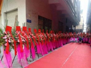 黃埔大道西開業(yè)路演活動(dòng) 專業(yè)設(shè)計(jì)策劃與禮儀服務(wù)助力品牌盛典